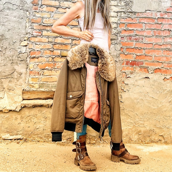 Bomber Jacket - Picture 2 of 5